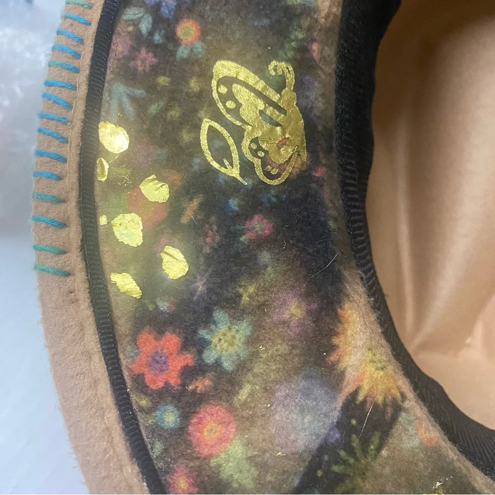 Women's Tan Felt Fedora Hat with Rose Embroidery - Picture 4 of 4